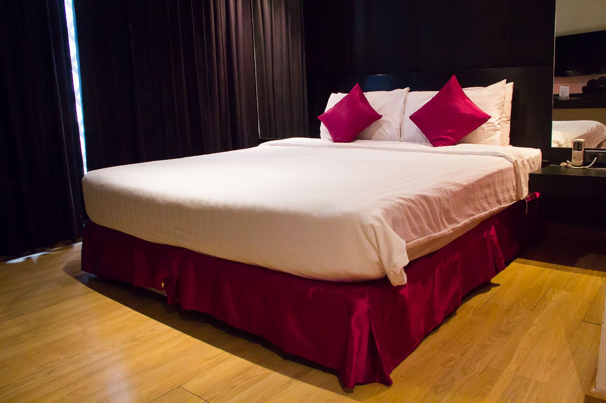 Grand Inn Hotel Bangkok Dış mekan fotoğraf