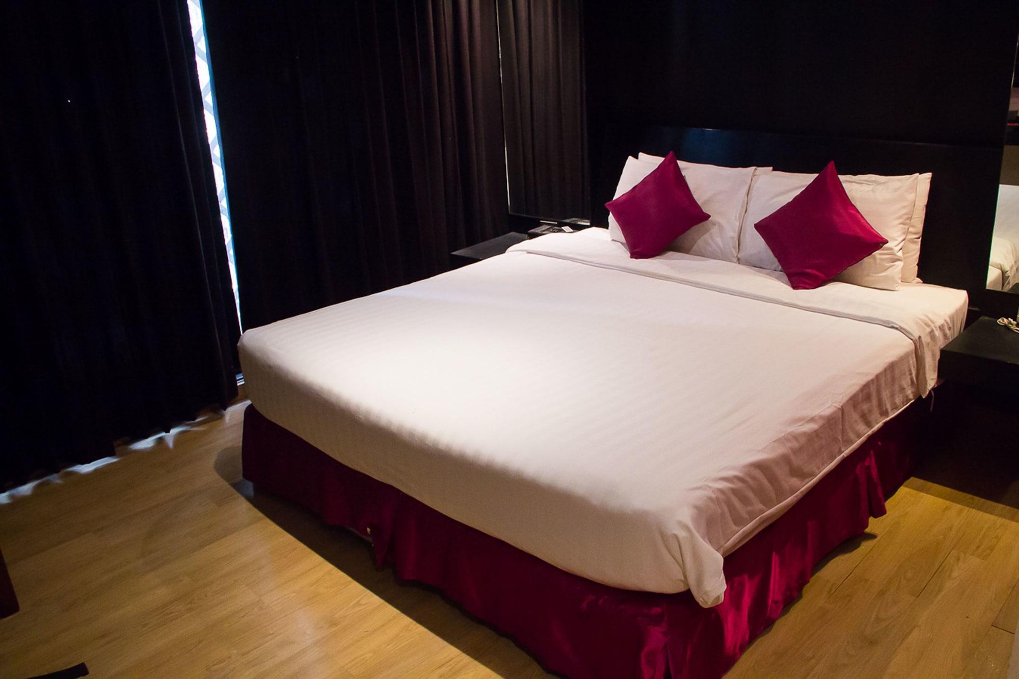Grand Inn Hotel Bangkok Dış mekan fotoğraf