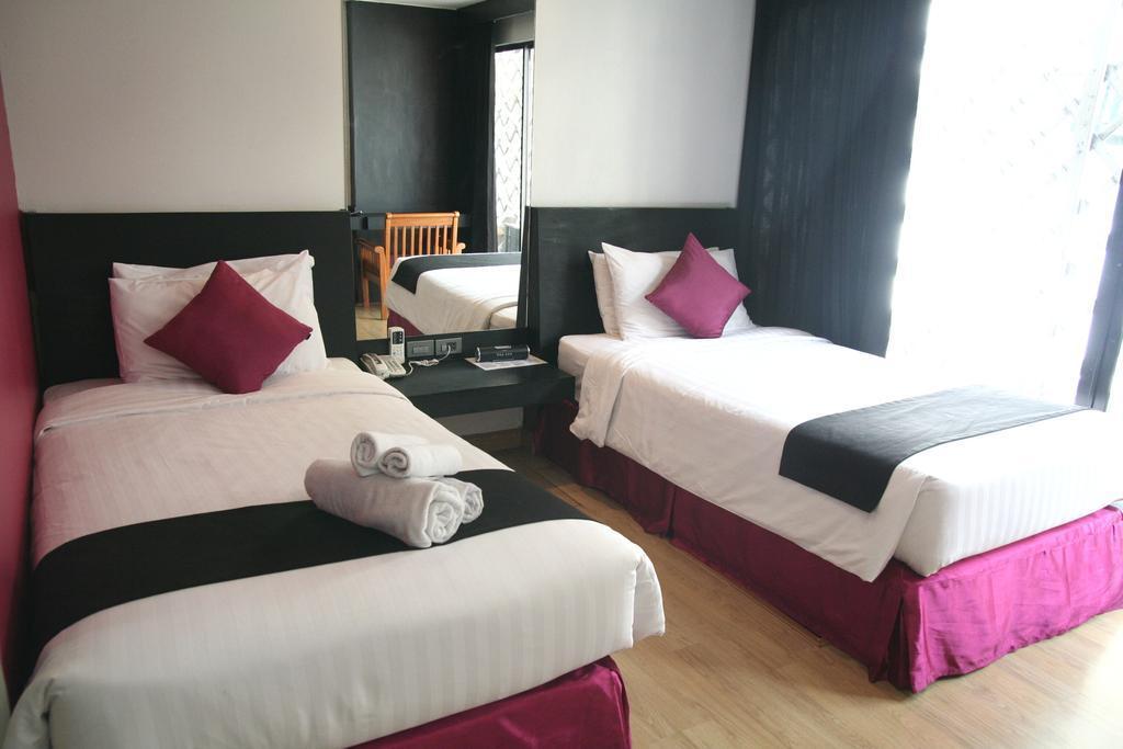 Grand Inn Hotel Bangkok Dış mekan fotoğraf