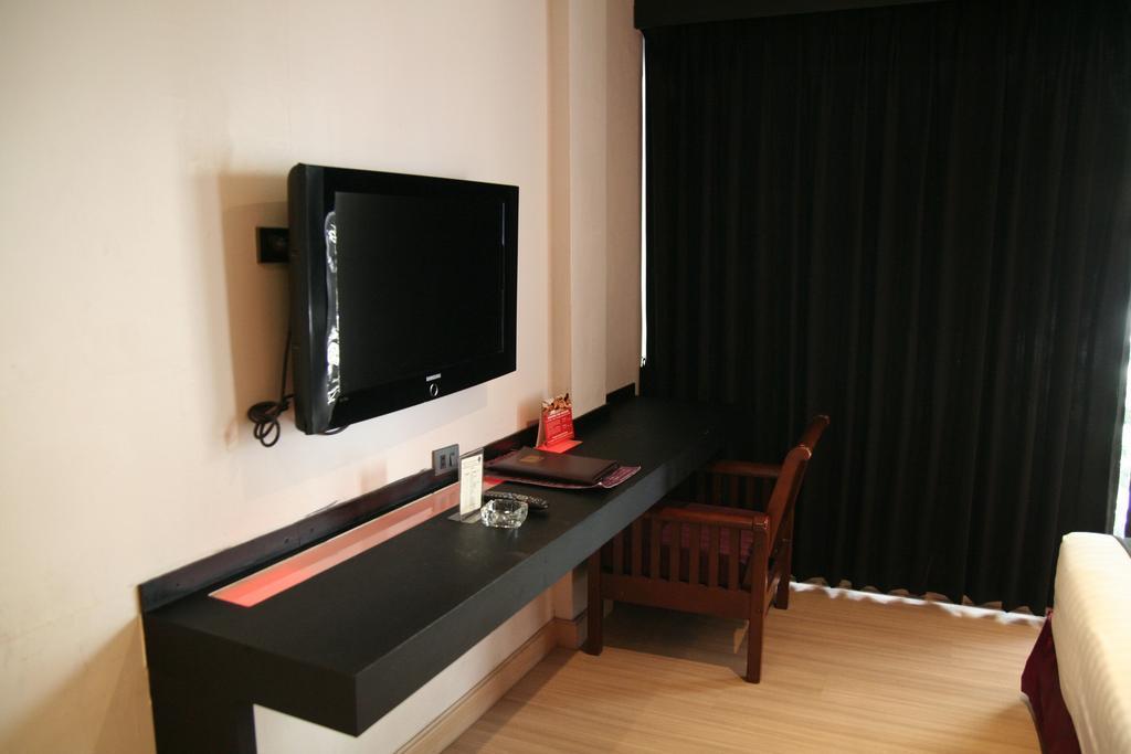 Grand Inn Hotel Bangkok Dış mekan fotoğraf