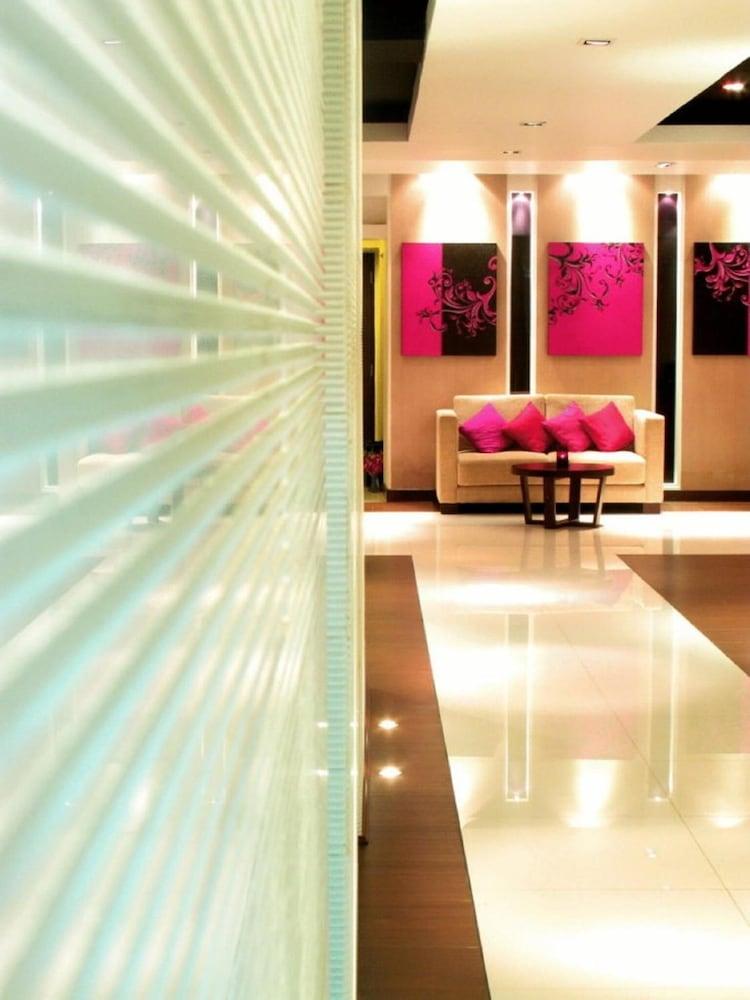 Grand Inn Hotel Bangkok Dış mekan fotoğraf