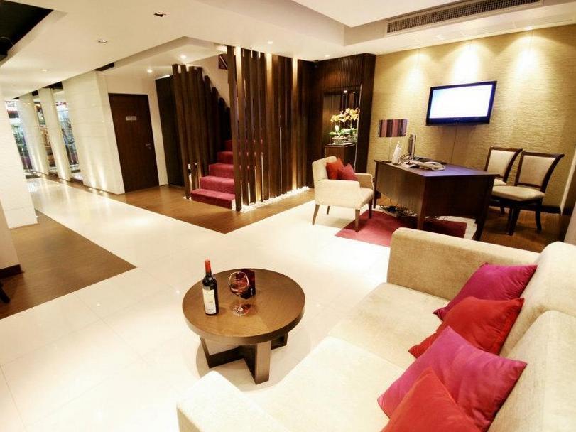 Grand Inn Hotel Bangkok Dış mekan fotoğraf