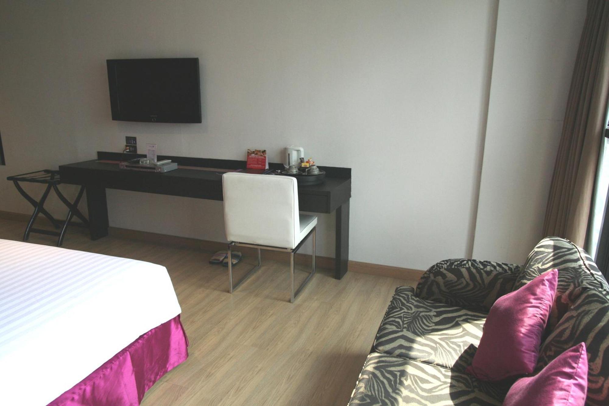 Grand Inn Hotel Bangkok Dış mekan fotoğraf