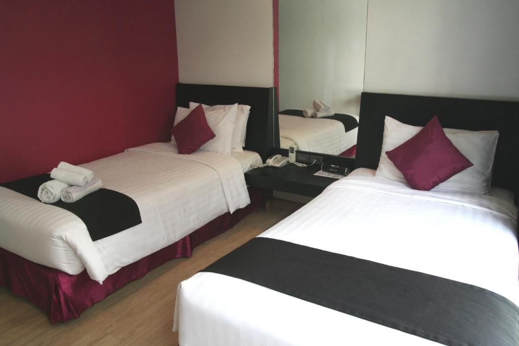 Grand Inn Hotel Bangkok Oda fotoğraf