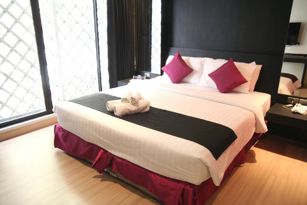 Grand Inn Hotel Bangkok Oda fotoğraf