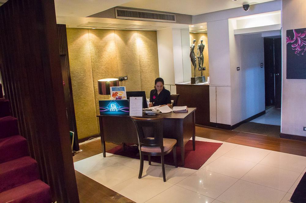 Grand Inn Hotel Bangkok Dış mekan fotoğraf